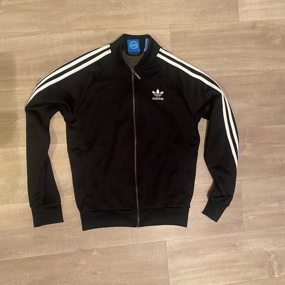 Authentic adidas classic Originals Men’s Superstar Track Jacket in a size small - Picture 3 of 5